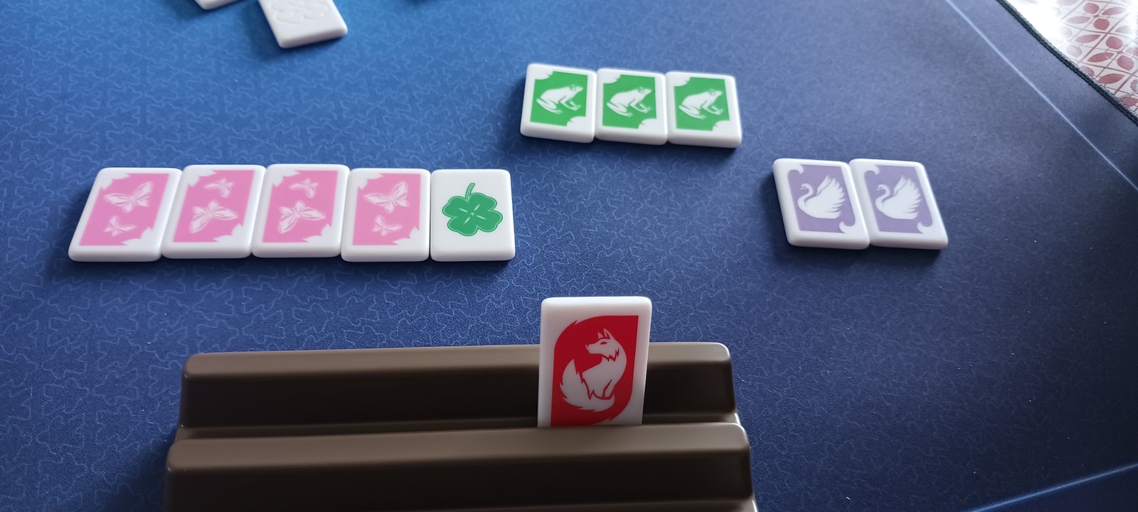 Le présentoir d'un joueur à Double Seven.